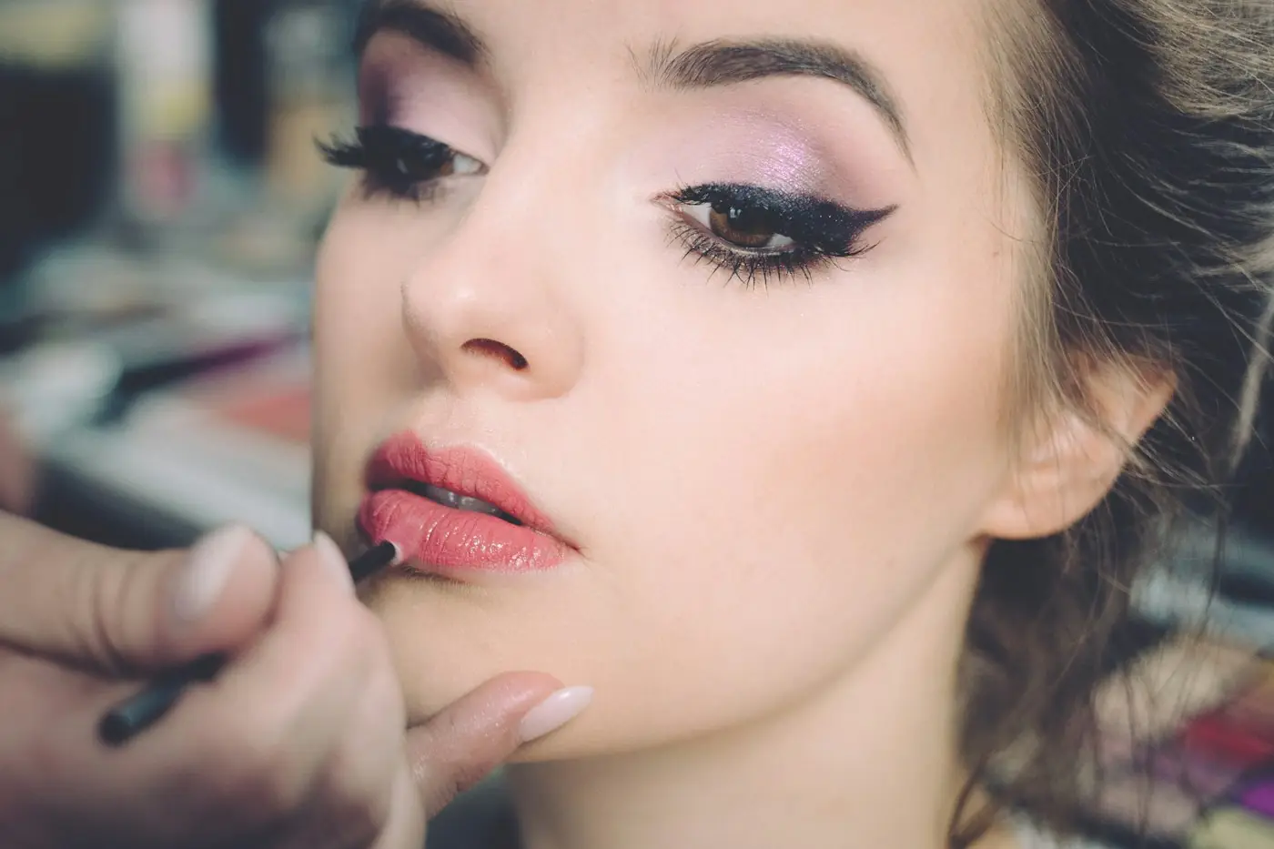 Defined evening eyes